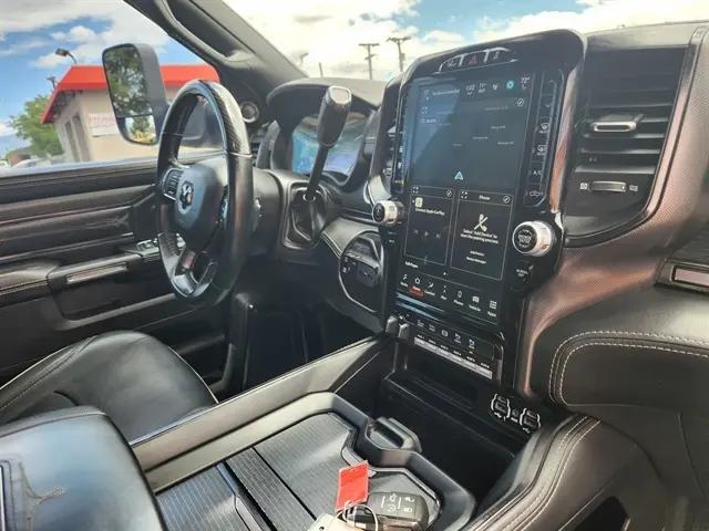 2022 Ram 3500 Limited Crew Cab 4x4 8' Box
