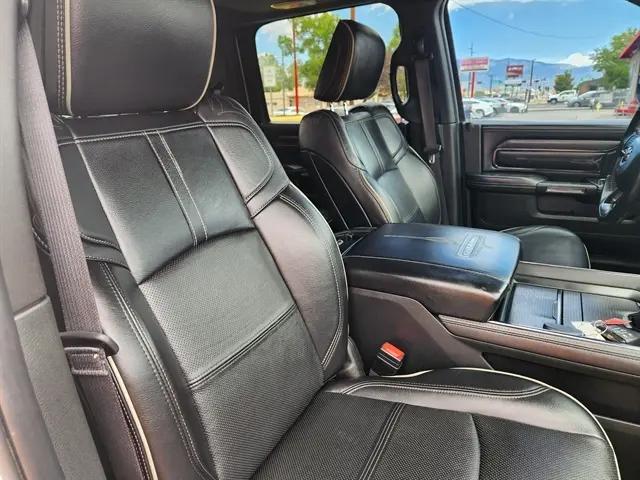 2022 Ram 3500 Limited Crew Cab 4x4 8' Box