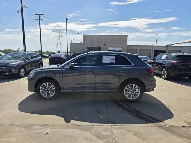 2025 Audi Q3 Premium 45 TFSI S line quattro Tiptronic