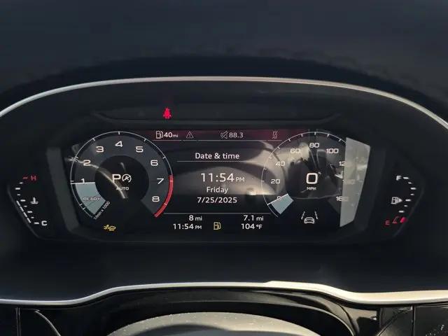 2025 Audi Q3 Premium 45 TFSI S line quattro Tiptronic
