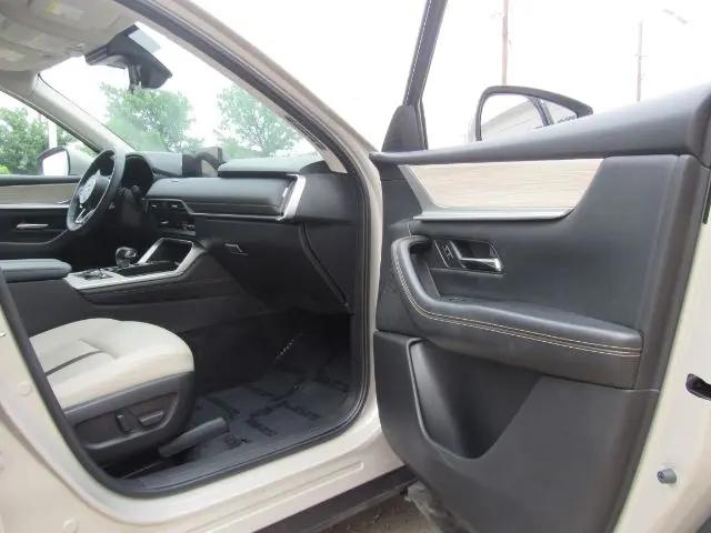 2024 Mazda X-90 Preferred