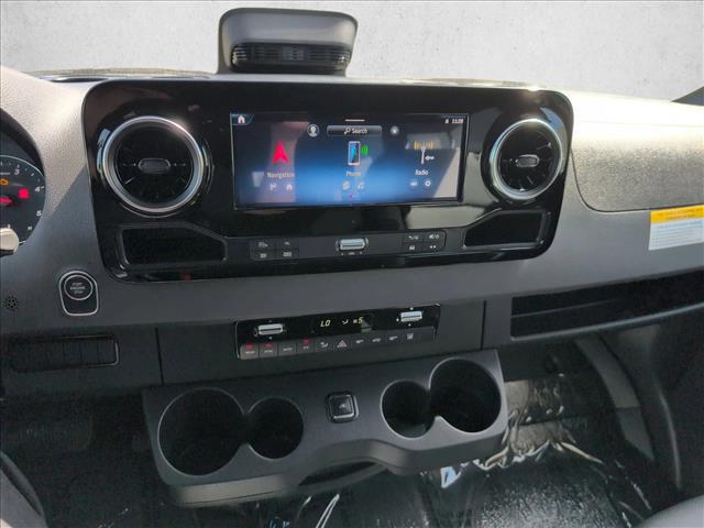 2025 Mercedes-Benz Sprinter 2500 High Roof 4-Cyl Diesel HO Select