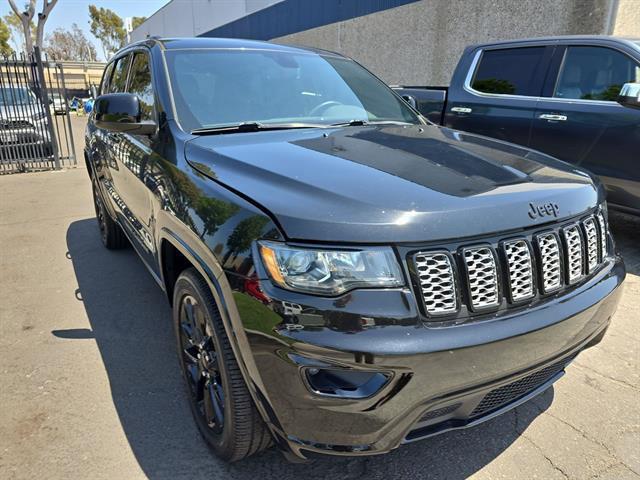 2019 Jeep Grand Cherokee Altitude 4x2