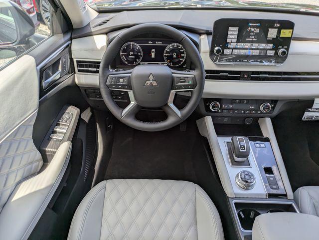2025 Mitsubishi Outlander PHEV PLATINUM EDITION S-AWC