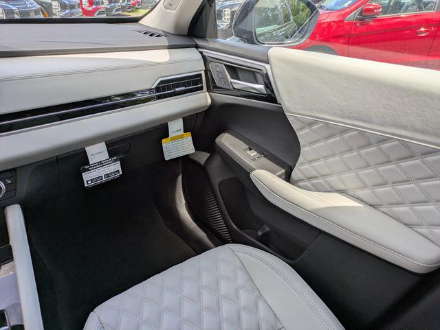2025 Mitsubishi Outlander PHEV PLATINUM EDITION S-AWC