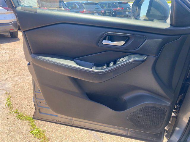 2024 Nissan Rogue SV FWD
