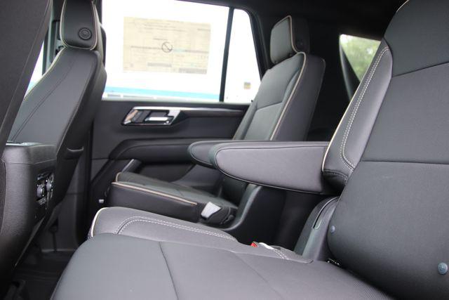 2025 Chevrolet Tahoe 2WD Premier