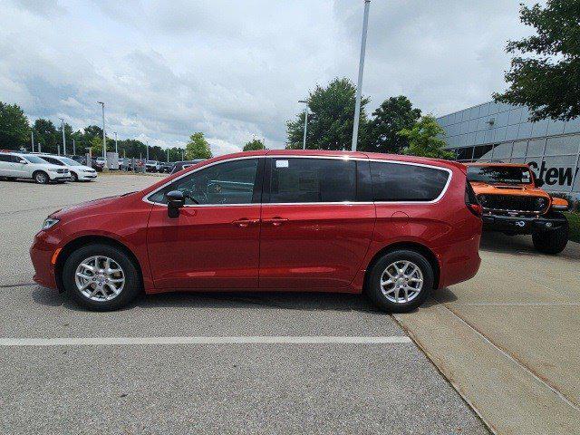 2025 Chrysler Pacifica PACIFICA SELECT