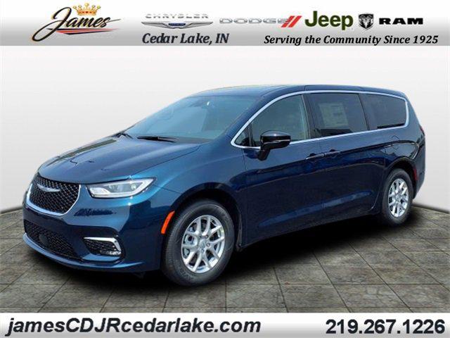 2025 Chrysler Pacifica PACIFICA SELECT