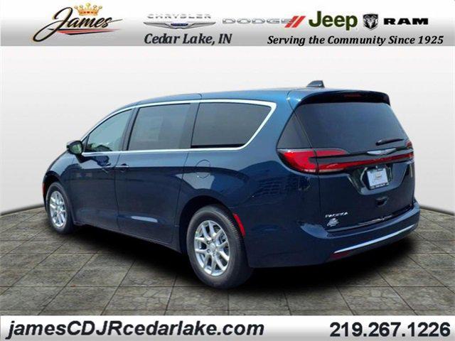 2025 Chrysler Pacifica PACIFICA SELECT