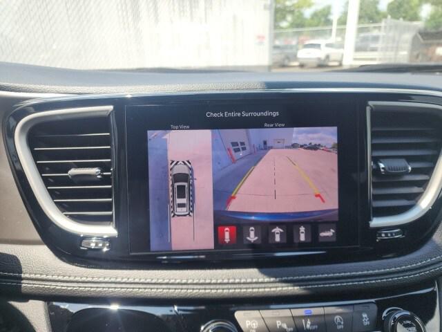 2025 Chrysler Pacifica PACIFICA SELECT