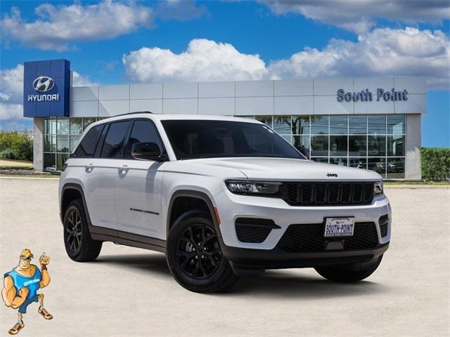 2024 Jeep Grand Cherokee Altitude X 4x2