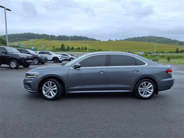 2020 Volkswagen Passat 2.0T SE