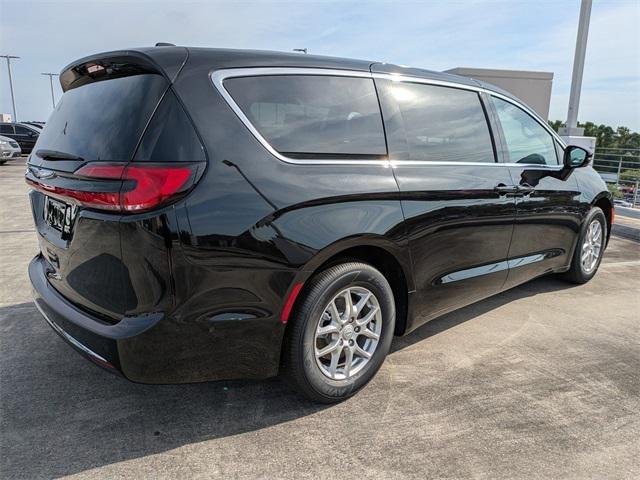 2025 Chrysler Pacifica PACIFICA SELECT