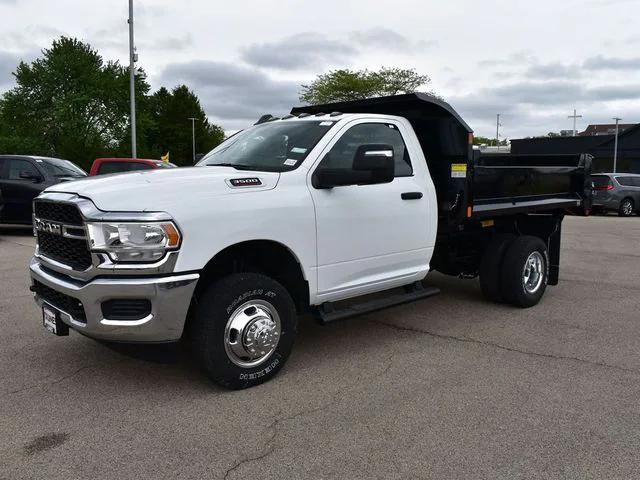 2024 RAM Ram 3500 Chassis Cab RAM 3500 TRADESMAN CHASSIS REGULAR CAB 4X4 60 CA
