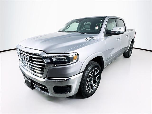 2025 RAM 1500 Laramie Crew Cab 4x4 57 Box