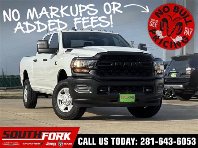 2024 RAM 3500 Tradesman Crew Cab 4x4 64 Box