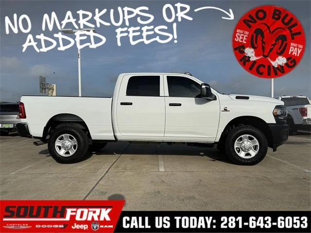 2024 RAM 3500 Tradesman Crew Cab 4x4 64 Box