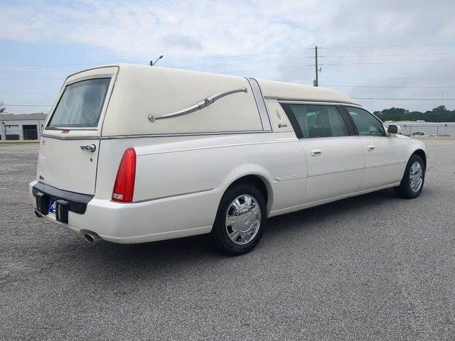 2009 Cadillac DTS Standard