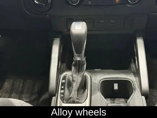 2023 Nissan Frontier Crew Cab SV 4x4