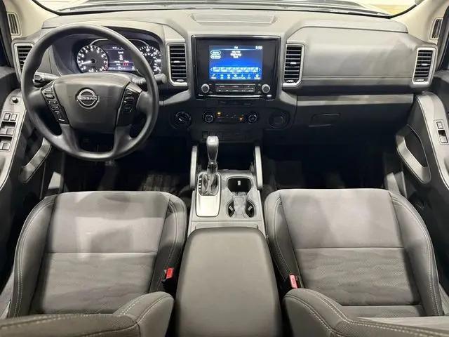 2023 Nissan Frontier Crew Cab SV 4x4