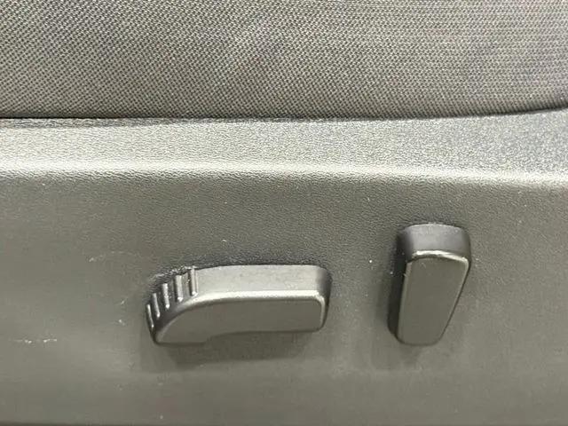 2023 Nissan Frontier Crew Cab SV 4x4