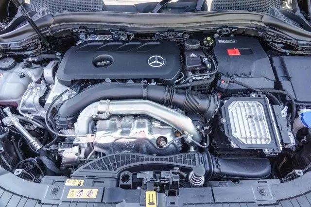 2025 Mercedes-Benz GLA-CLASS 4MATIC