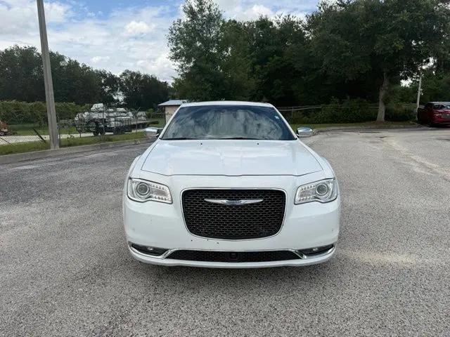 2018 Chrysler 300 Limited