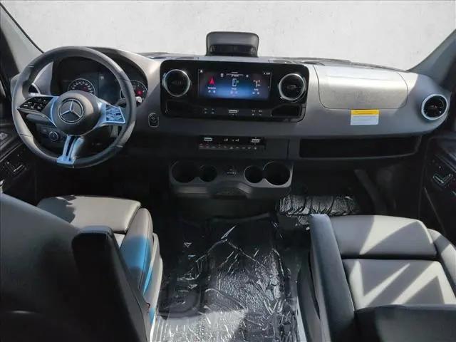 2025 Mercedes-Benz Sprinter 2500 High Roof 4-Cyl Diesel HO