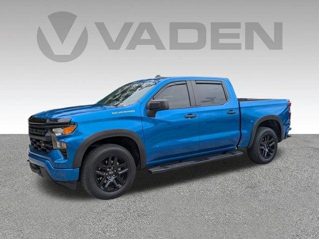 2022 Chevrolet Silverado 1500 2WD Crew Cab Short Bed Custom