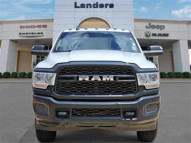 2020 RAM 2500 Tradesman Crew Cab 4X4 64 Box