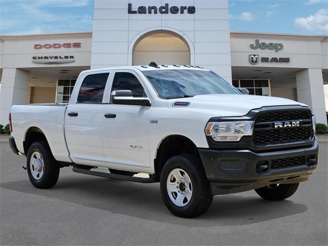 2020 RAM 2500 Tradesman Crew Cab 4X4 64 Box
