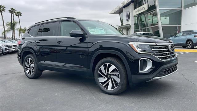2025 Volkswagen Atlas 2.0T SE w/Technology for sale in Corona, CA