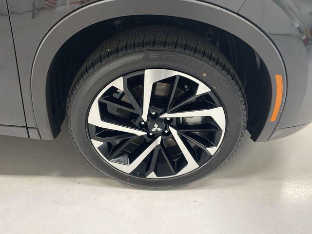 2025 Mitsubishi Outlander PHEV PLATINUM EDITION S-AWC
