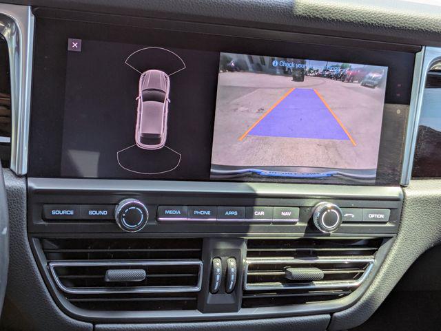 2021 Porsche Macan Base
