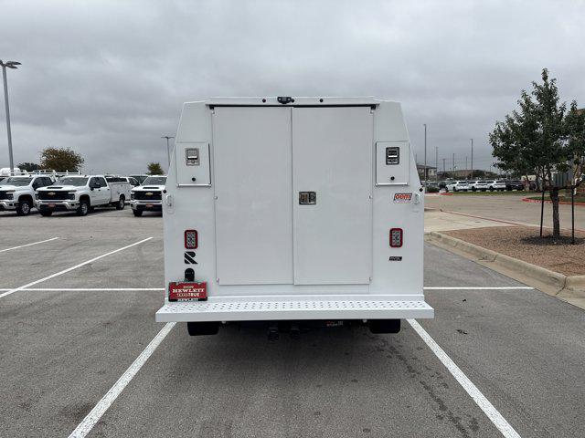 2025 Chevrolet Express Cutaway Work Van