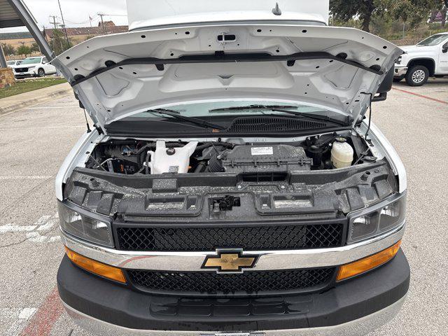 2025 Chevrolet Express Cutaway Work Van