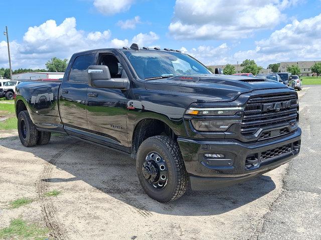 2025 Ram 3500 Laramie Crew Cab 4x4 8' Box