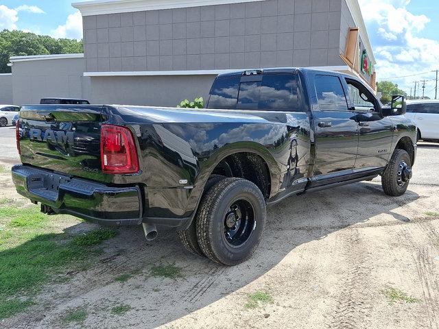 2025 Ram 3500 Laramie Crew Cab 4x4 8' Box