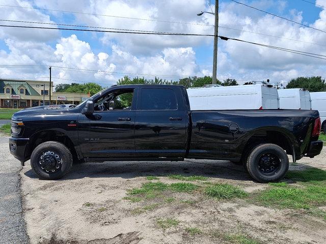 2025 Ram 3500 Laramie Crew Cab 4x4 8' Box