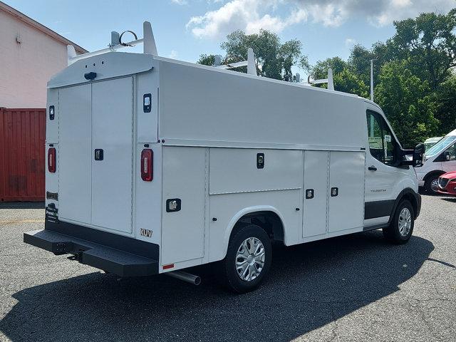 2025 Ford Transit Cutaway Base