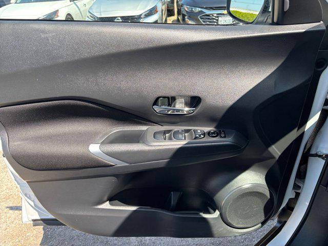 2024 Nissan Kicks SV Xtronic CVT