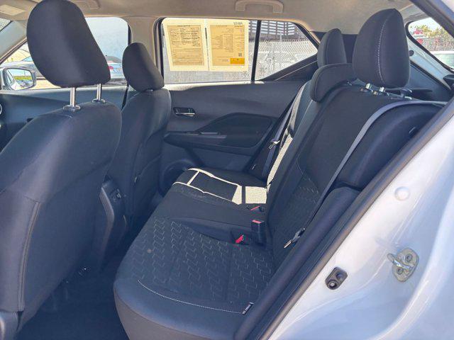 2024 Nissan Kicks SV Xtronic CVT