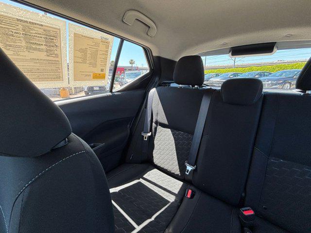 2024 Nissan Kicks SV Xtronic CVT