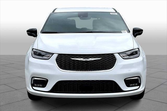2025 Chrysler Pacifica PACIFICA SELECT