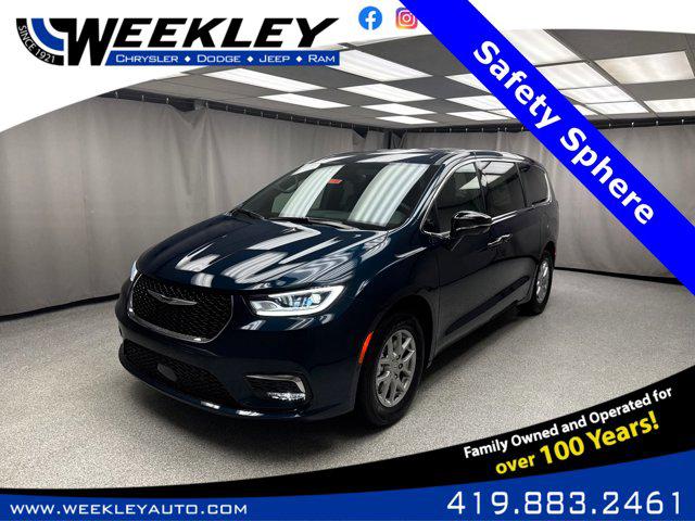 2025 Chrysler Pacifica PACIFICA SELECT