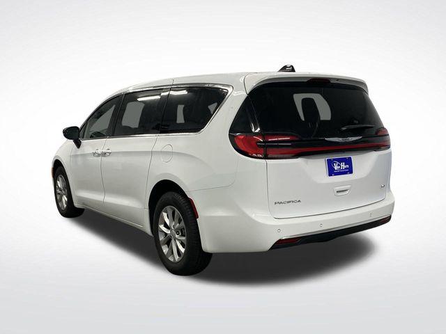 2025 Chrysler Pacifica PACIFICA SELECT AWD