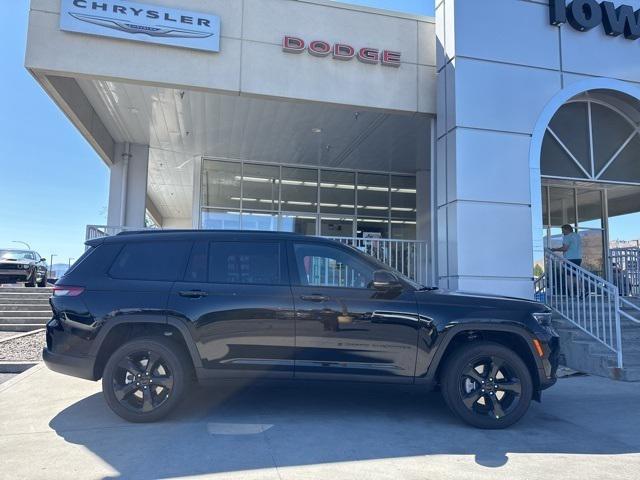 2025 Jeep Grand Cherokee GRAND CHEROKEE L ALTITUDE X 4X4 2025 Jeep Grand Cherokee GRAND CHEROKEE L ALTITUDE X 4X4