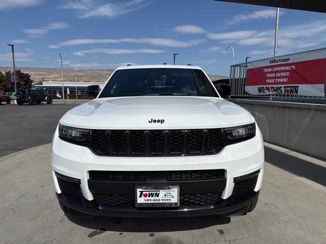 2025 Jeep Grand Cherokee GRAND CHEROKEE L LIMITED 4X4 2025 Jeep Grand Cherokee GRAND CHEROKEE L LIMITED 4X4