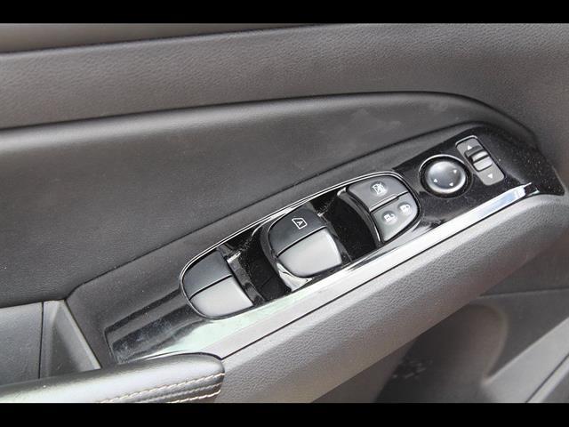 2023 Nissan Altima SV FWD